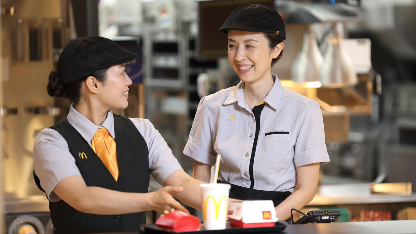 What's a Japanese McDonald's Like? Japan Insider