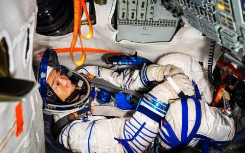 Astronaut training for Yusaku Maezawa