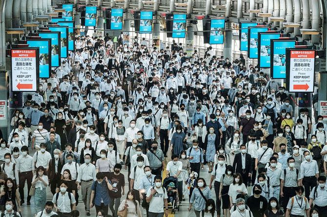 Commuters at Shinagawa Station