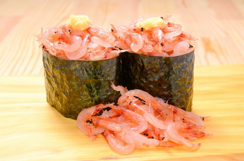 sakura shrimp sushi 