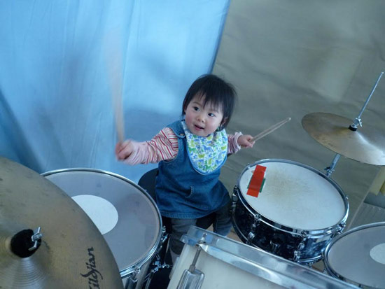 YOYOKA when she first started playing drums
