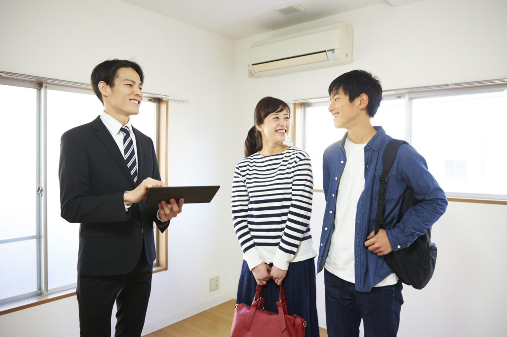Japanese real estate agent
