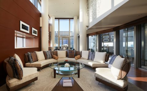 presidential suite living room