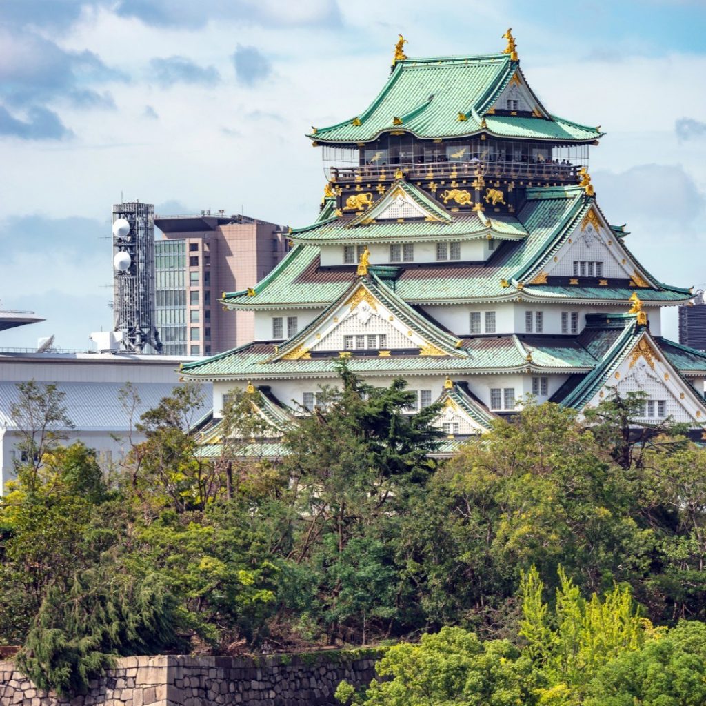 Starting out our list is Osaka castle, #10 of the best places to visit in Japan.